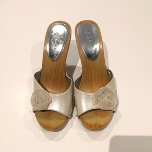 Nice shoes by Guess🌸🌼🍀